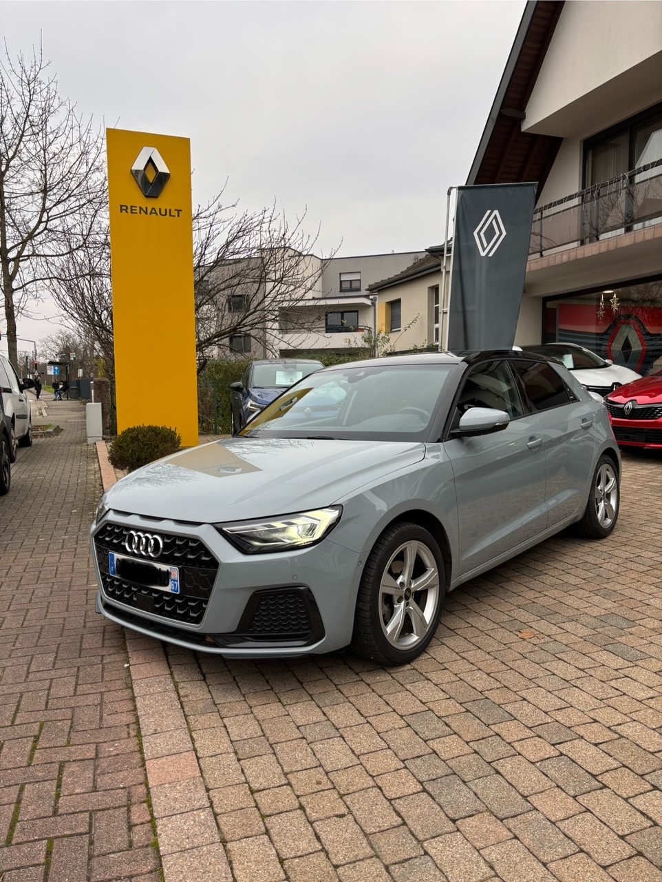 AUDI A1 Sportback 35TFSI 150 STRONIC 7 DESIGN LUXE S